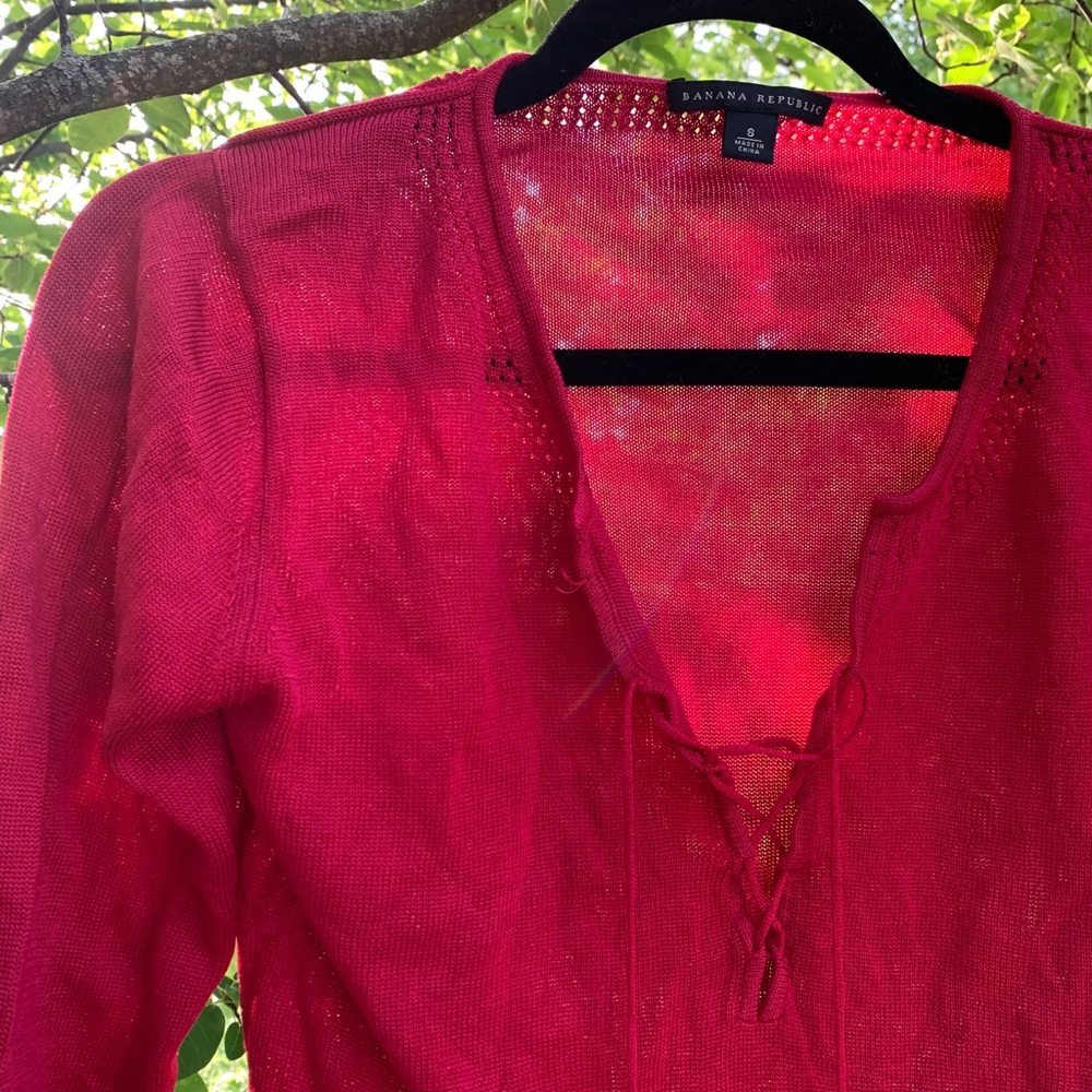 Hot pink spring knitwear